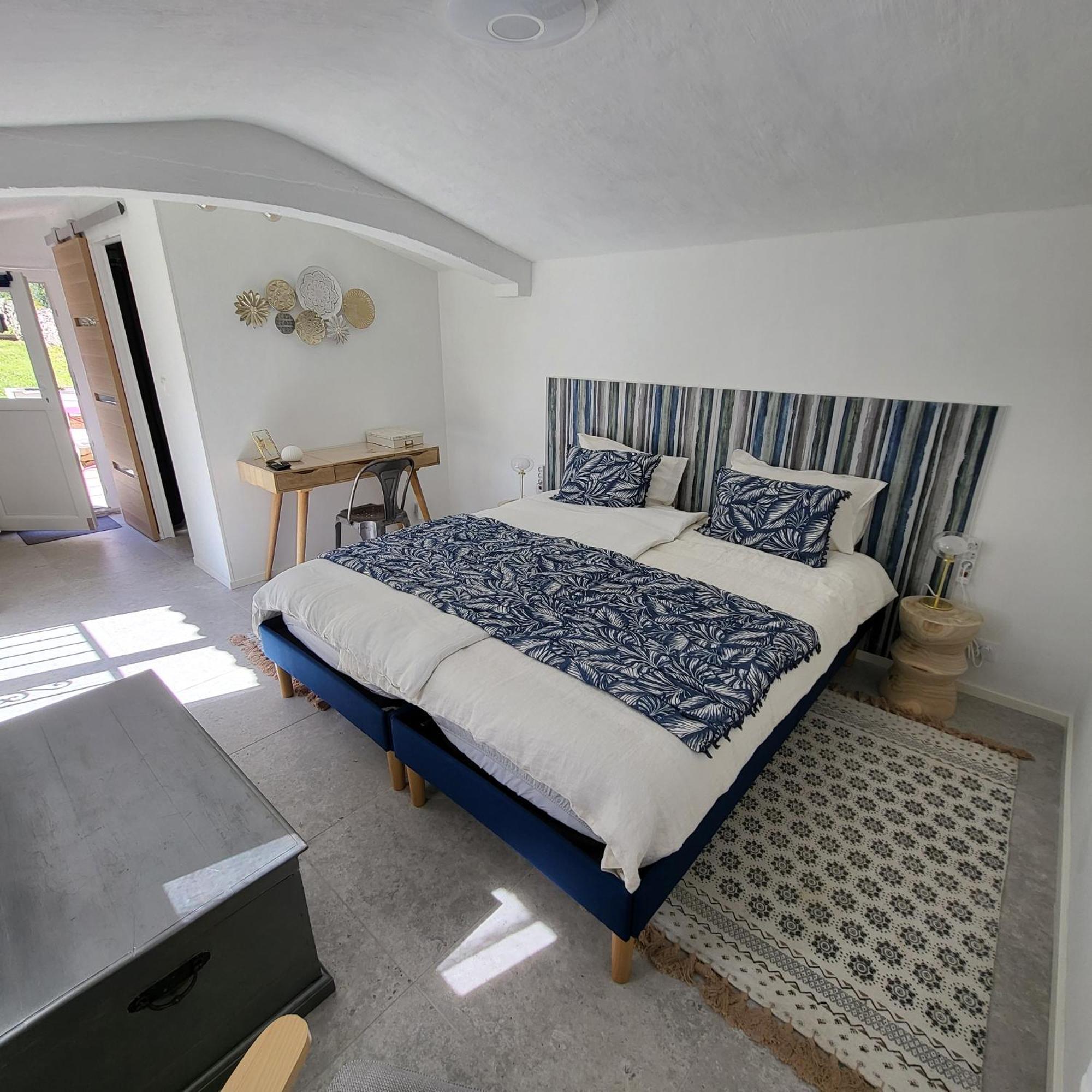 Hotel Les Pierres De Cezaire Saint-Cézaire-sur-Siagne Zewnętrze zdjęcie
