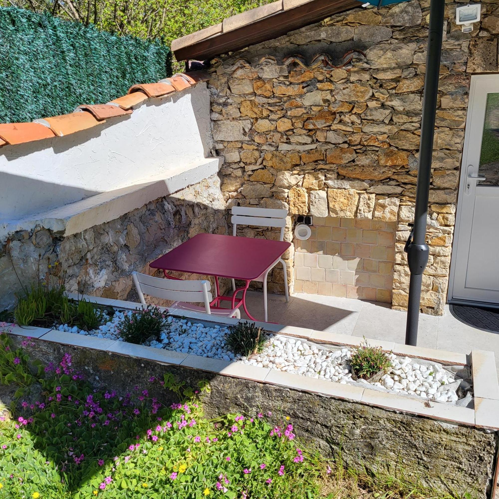 Hotel Les Pierres De Cezaire Saint-Cézaire-sur-Siagne Zewnętrze zdjęcie